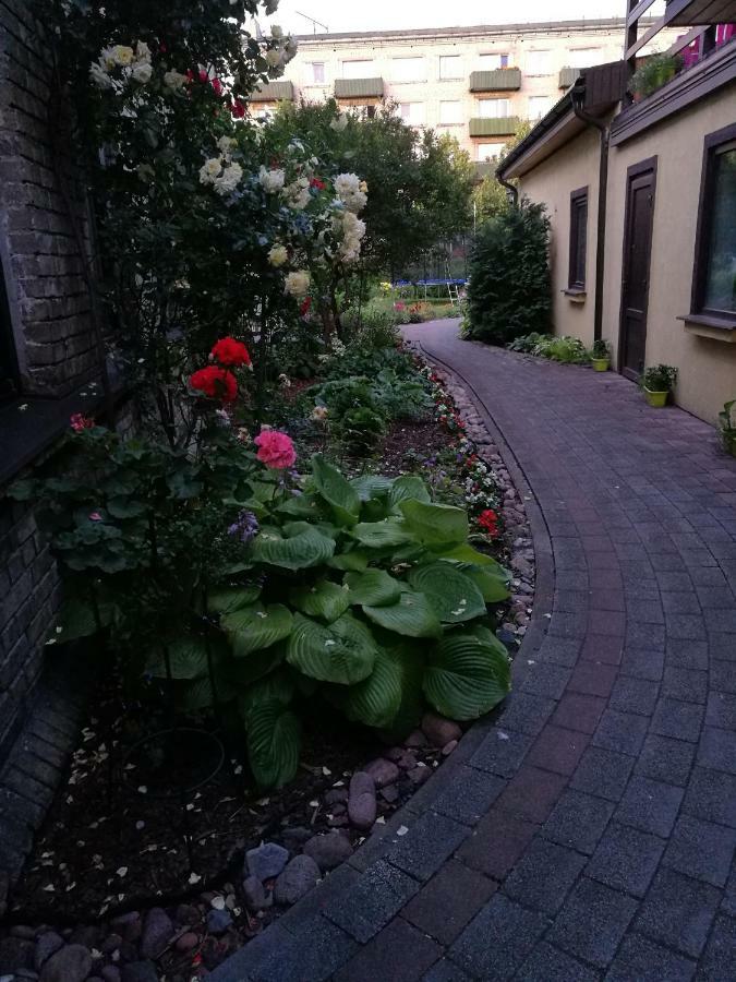 Saules Kvartals Ventspils Exterior foto